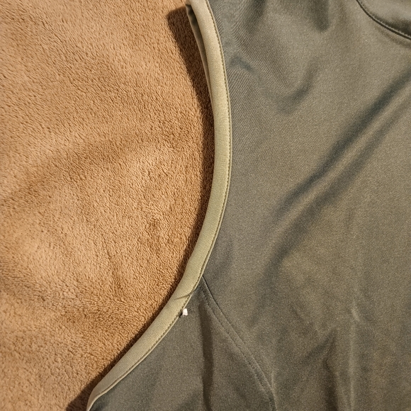 Dress - Picture 4 of 8